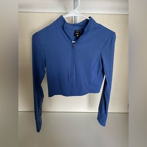 Vitality/Balance cropped zip up with thumb holes - blue